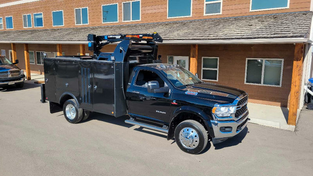NEW 2024 RAM 5500 WITH MILRON SERVICE BODY in Cars & Trucks in Edmonton - Image 2