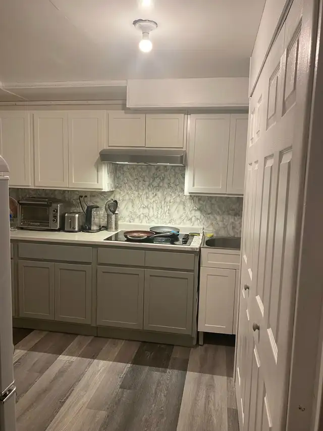 Private room for rent in the permitted house in Room Rentals & Roommates in Dartmouth - Image 3