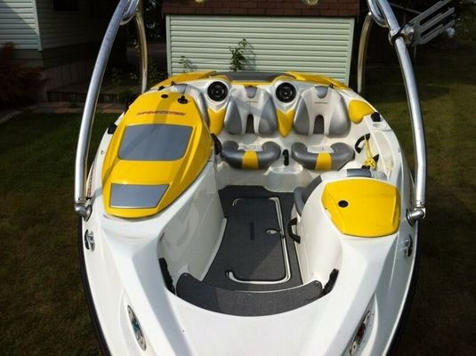 Boat for rent in Powerboats & Motorboats in Oshawa / Durham Region