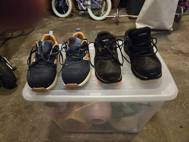 safety shoes  in Men's Shoes in Cambridge - Image 2