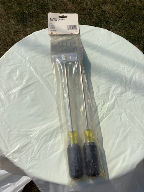 KLEIN TOOLS BBQ TOOLS-never used64519991047425123