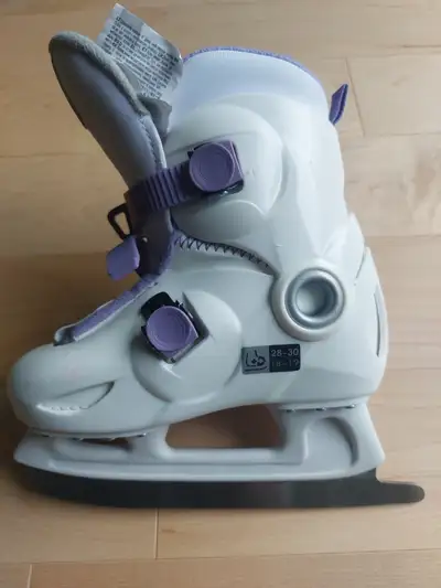 Patins enfants 10.5C-12.5 (légérement usagés), View more