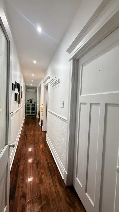 Cozy 3 1/2 ✨January Sublet, View more