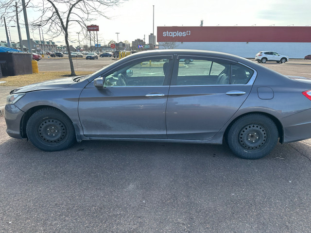 Honda accord 2014 in Cars & Trucks in Moncton - Image 3