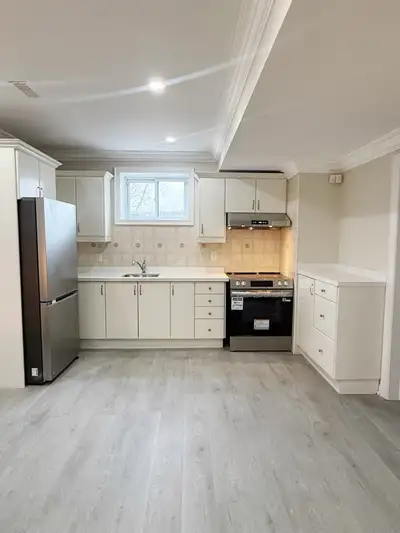 Room for rent near subway and Yorkdale (Female Only), View more