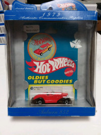 HOT WHEELS AUBURN 852 1979 COMMEMORATIVE REPLICA 30 YEARS EDITIO