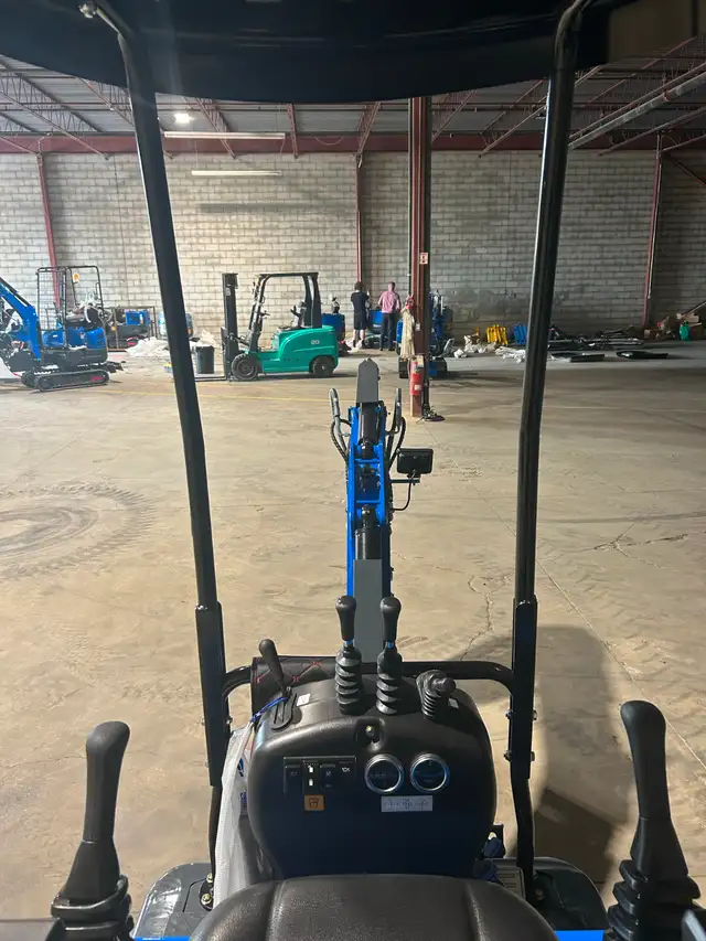 RIPPA R10 ECO Diesel | 1 Ton Kubota Engine in Heavy Equipment in Mississauga / Peel Region - Image 5