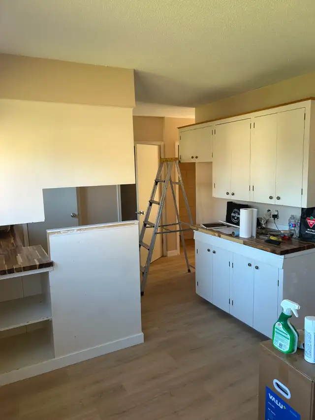 Renovated 3 Bedroom + Den Townhouse in Penticton – October in Long Term Rentals in Penticton - Image 10