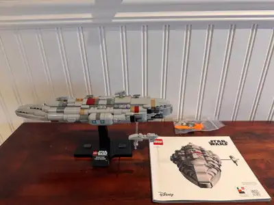 Lego Star Wars 75405 le croiseur stellaire home one complet, View more