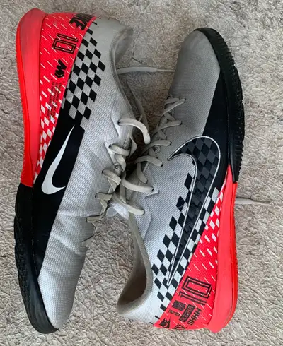 Nike Neymar JR soccer shoes, View more
