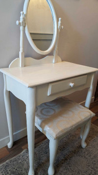 Make up table with bench