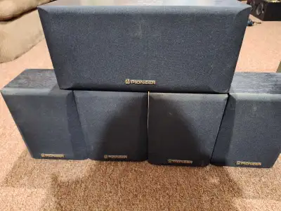 (Pioneer sounds around. 60watts $10.) (Pioneer speakers 100watts $10.00) (PioneerSubwoffer 80watts $...