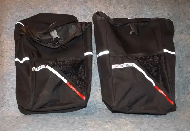 Pair of Louis Garneau bike panniers