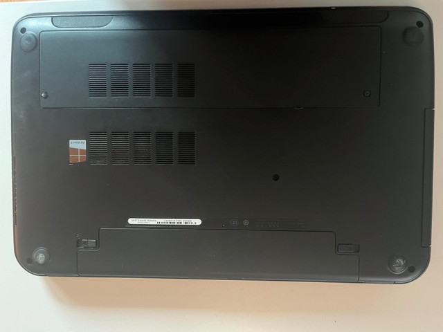 Dell Inspiron 17 3737 Laptop in Laptops in Oshawa / Durham Region - Image 3