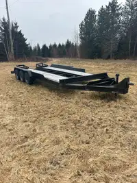Float trailer 