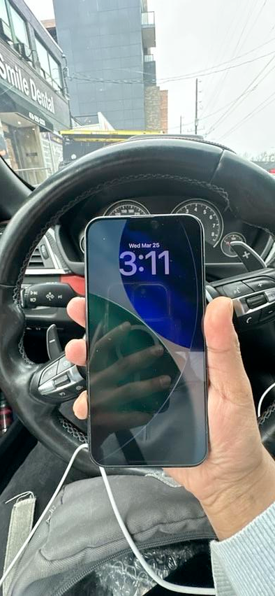 iPhone 15 Pro Max 256gb minor scuffs **Airpods Pkg/Delivery**, View more
