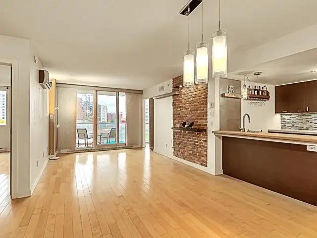 Magnifique condo 4 1/2 Ahuntsic / Ville Saint-Laurent