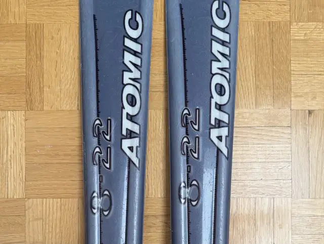 Men’s Alpine (Downhill) Skis Atomic Beta Carve 170cm in Ski in City of Montréal - Image 4
