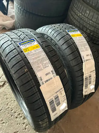 (2) New 225/50R17 Goodyear Eagle LS-2 Run on Flat Tires Over 300 a piece each when purchased Make an...