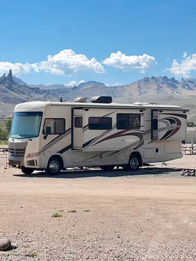 Georgetown 2019 Gt3 30X3 Ford V10 6 ceintures Air climatisé Génératrice Réfrigérateur gaz et électri...
