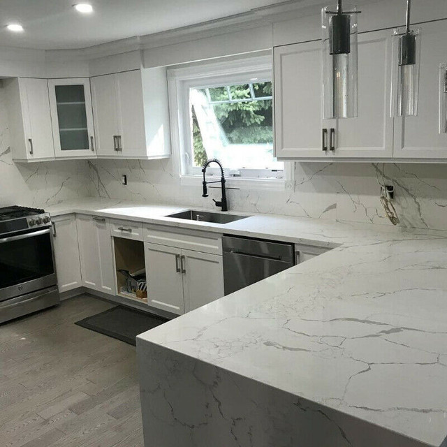 PREMIUM QUALITY QUARTZ KITCHEN COUNTERTOPS AND CABINETS in Cabinets & Countertops in Hamilton - Image 3