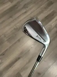 Looking to trade Srixon ZX 2 Iron - X Stiff 