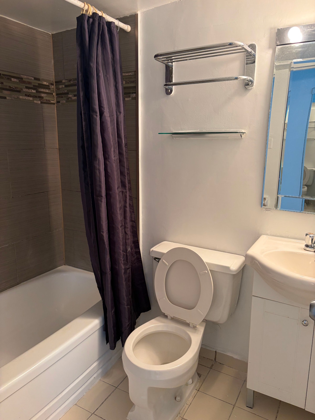 2175 Boulevard De Maisonneuve Ouest — photo 2