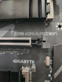 MB Gigabyte aorus z390, corsair cooler and intel core i5 8th gen