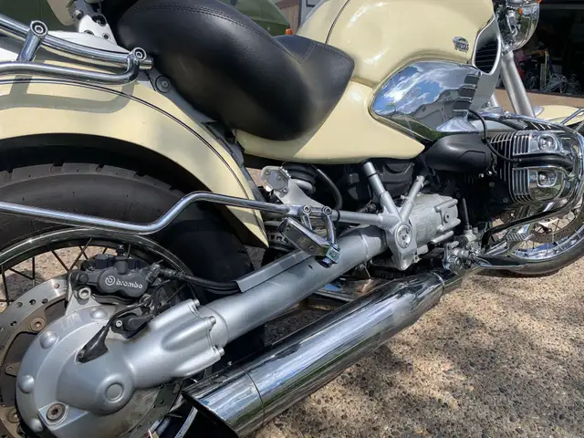1998 BMW R1200C in Other in Edmonton - Image 9