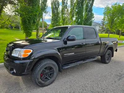 2004, legendary 4.7 engine, 391,000 km. Beautiful shape. Recently replaced (a long list) – front bra...