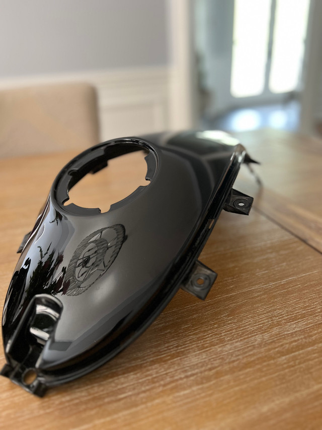 BMW R1100S OEM black tank cover  in Other in Markham / York Region - Image 2