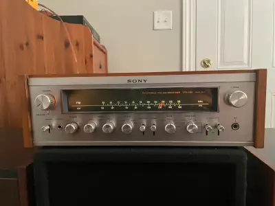 Vintage Sony STR-7055 Receiver, View more