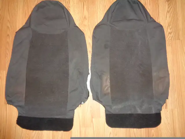 2003 to 2007 Ford Superduty Seat Cover  (Backrest) in Other Parts & Accessories in Edmonton - Image 3