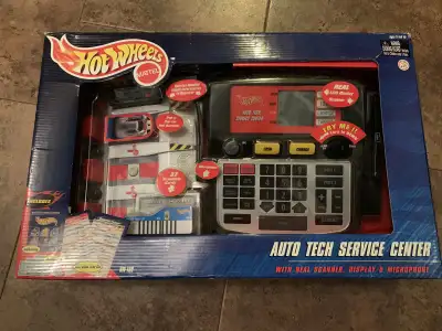 Hot Wheels ~ Electronic Auto Tech Service Center ~ New Sealed. RARE From 2000. Includes Real Working...