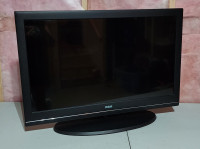 RCA 37" LCD TV
