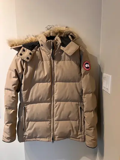 Canada Goose Wyndham Parka - Tan - Size women’s XL - Unworn, View more