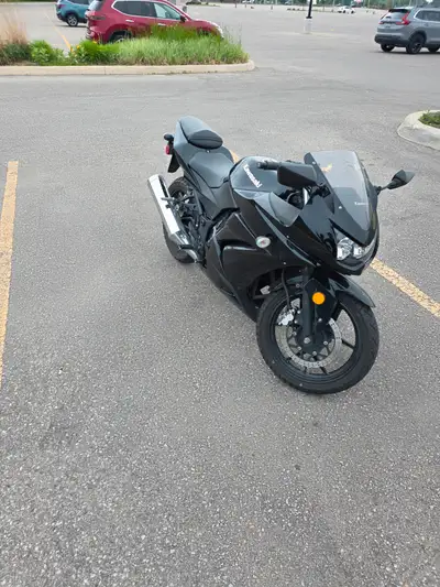 ️ For Sale: Kawasaki Ninja 250cc (2009 Model) Beginner-Friendly ️ Looking for your first sport bike?...