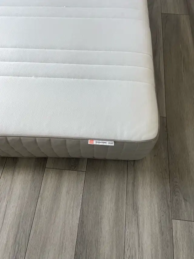 Queen Size Mattress in Beds & Mattresses in Edmonton - Image 3
