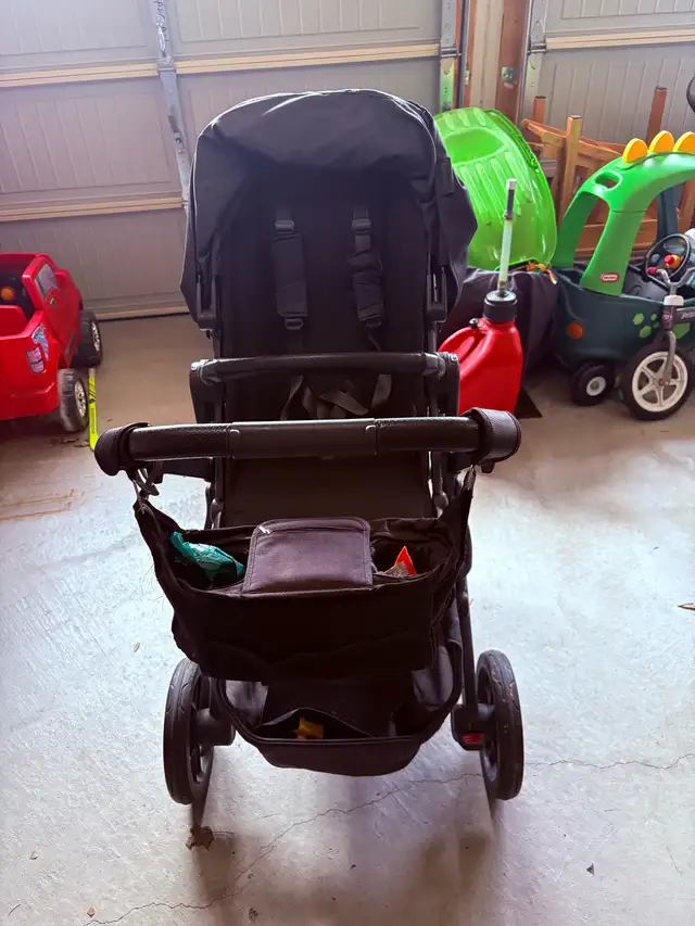 Uppababy Vista in Strollers, Carriers & Car Seats in Oshawa / Durham Region - Image 7