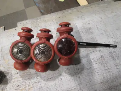 3 model t lamps. 2 front 1 rear with license plate mounting bracket primed, nickel plated excellent...