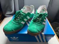 Adidas Gazelle Green size 11