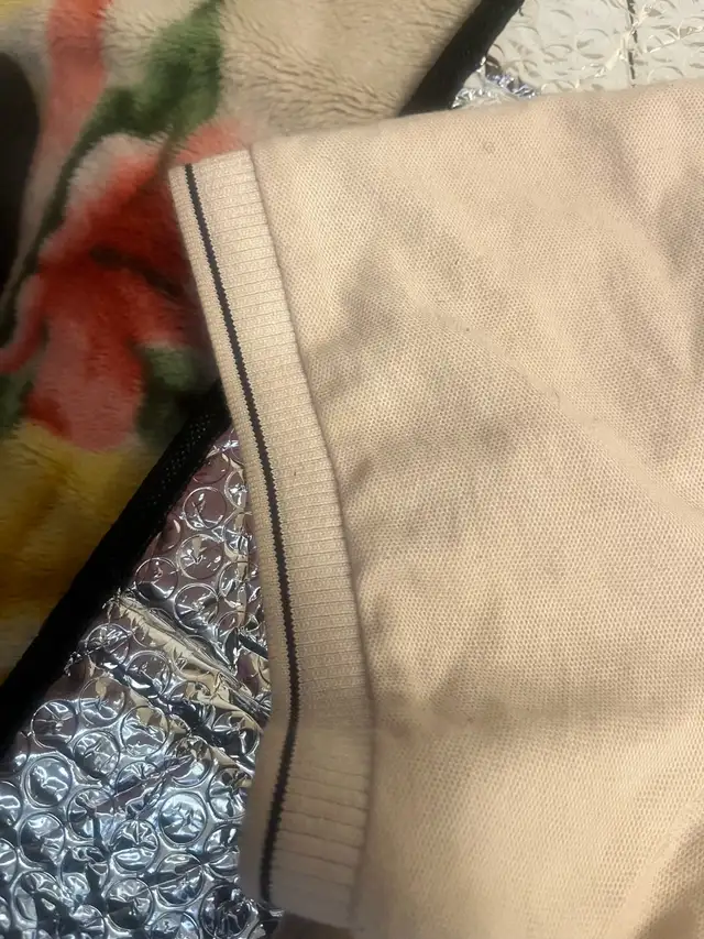 Bowmanville Sale - Men's Hugo Boss Zip-Placket Polo Shirt (L) in Men's in Oshawa / Durham Region - Image 5