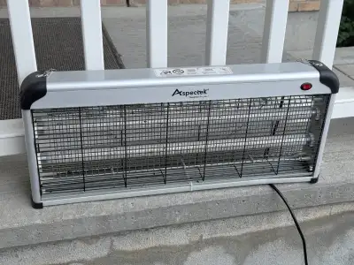 ASPECTEK 20W Insect Fly Killer - Indoor Use / Barrhaven, View more