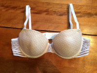 Lot de 6 brassières / Soutien-gorge (taille 34B)