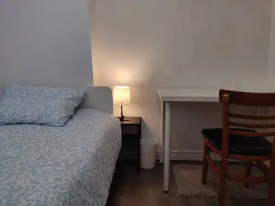 Furnished Room For Rent, Scarborough.