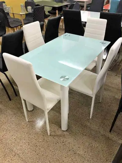 Table à Manger en Verre Premium avec 6 Chaises – Noir & Blanc, View more