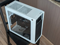 Fractal Design - Focus G - White - Used (no drive bay cover)