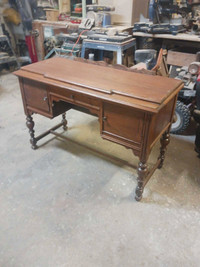 Vintage dining  room sideboard. Buffet 