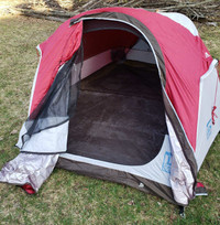 Igloo Strike Peak Backpacking tent shelter