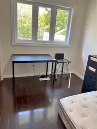 Room for rent (female only) Don Mills & Lawrence &800 